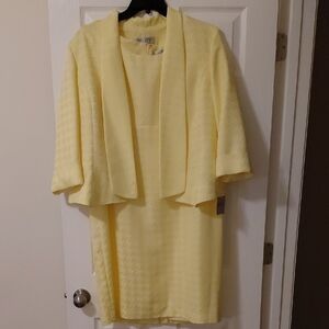 Kasper Cream Dress and Jacket Ensemble